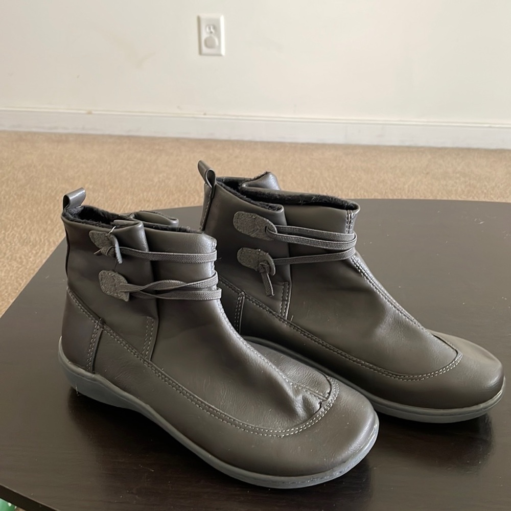 Ankle boots